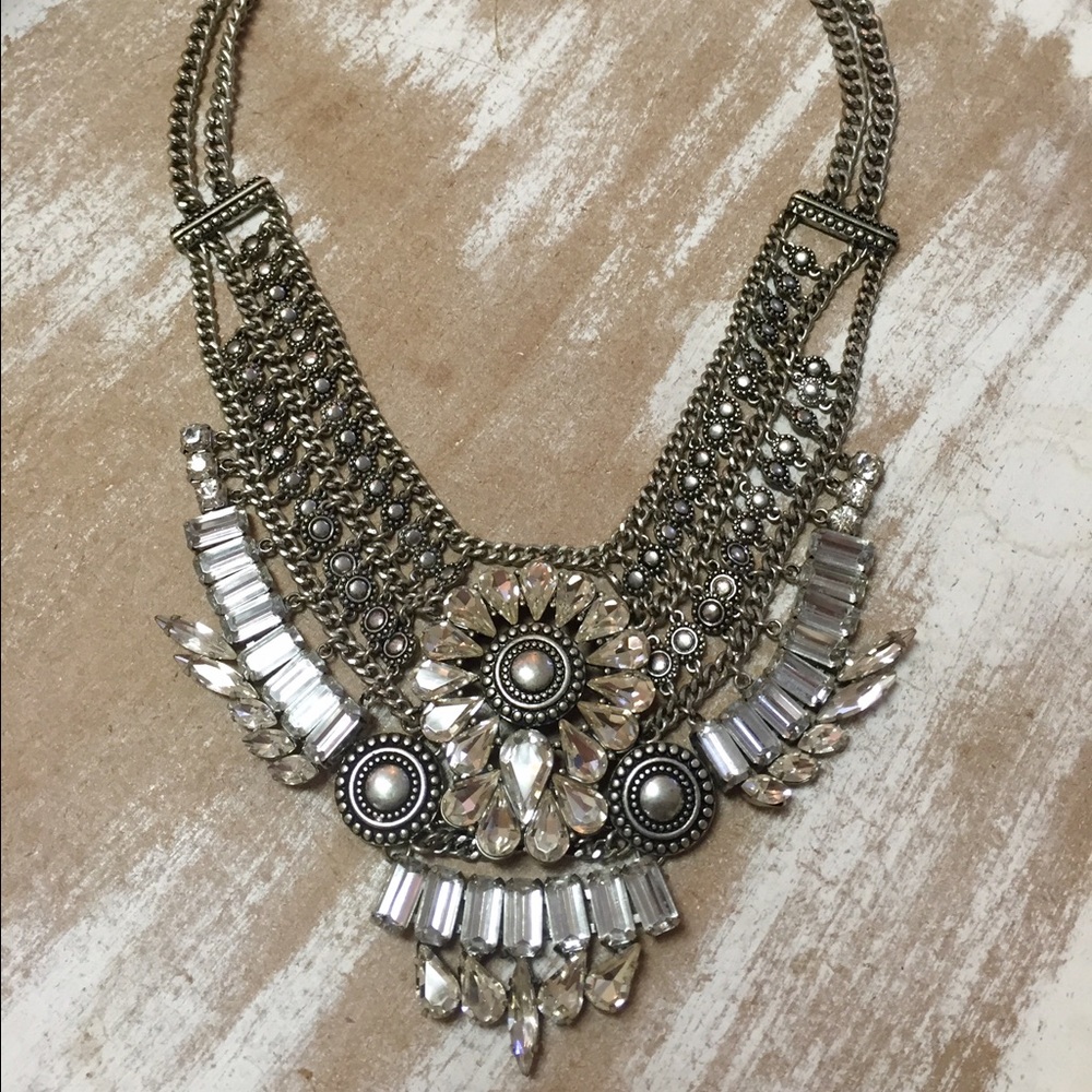 Statement Necklace - Picture 3 of 4